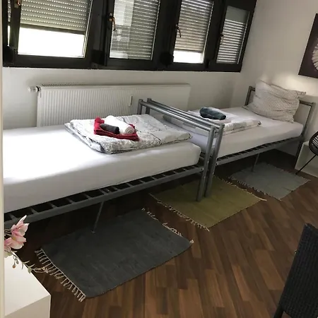 Gemuetliches Nahe Playmobil In - Ideal Fuer Familien Und Entdecke Casa de Férias Zirndorf